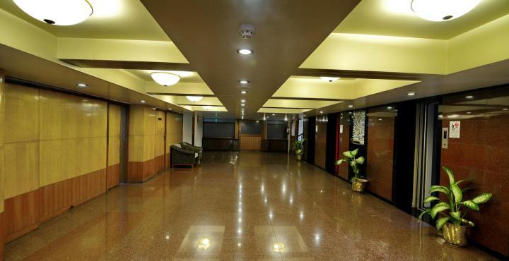 פונה The President Hotel Shivajinagar מראה חיצוני תמונה