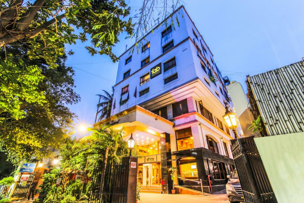פונה The President Hotel Shivajinagar מראה חיצוני תמונה