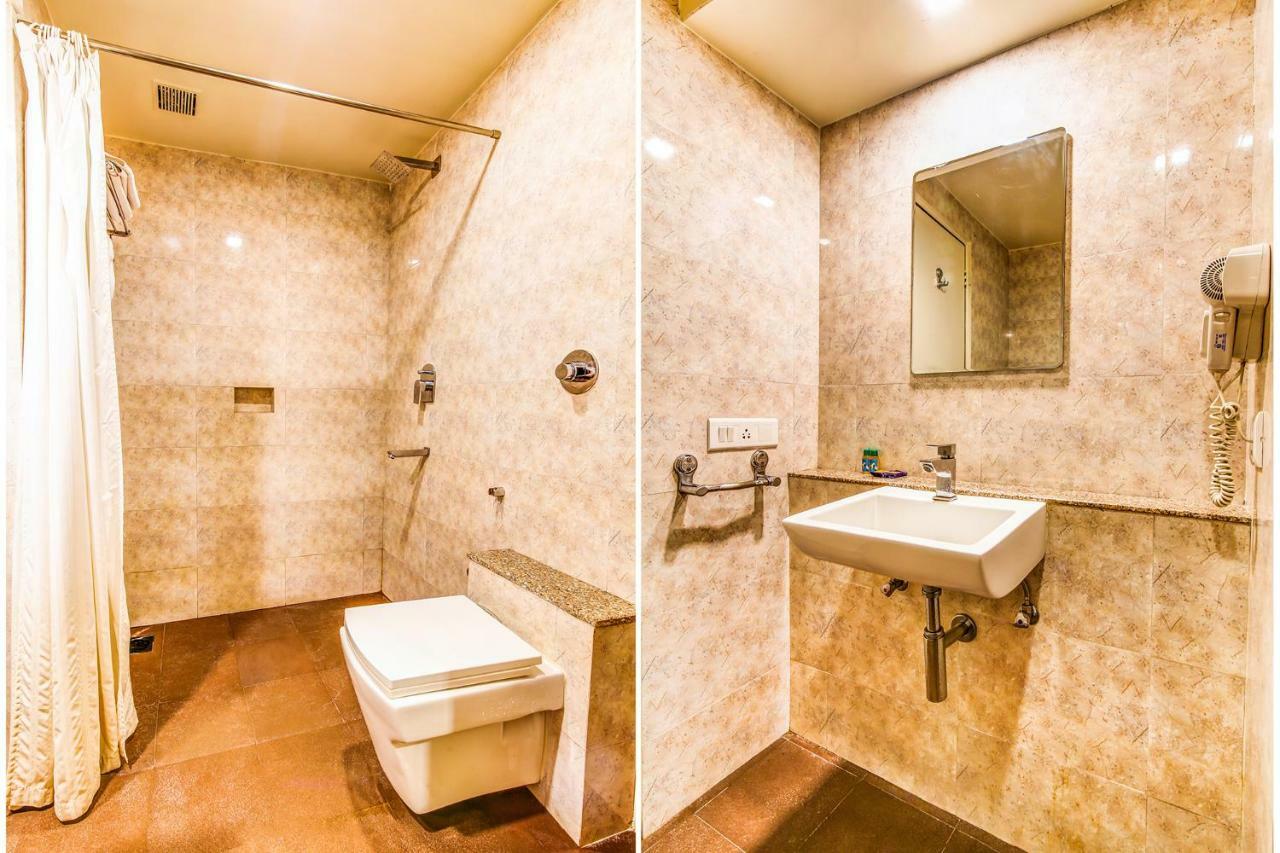 פונה The President Hotel Shivajinagar מראה חיצוני תמונה