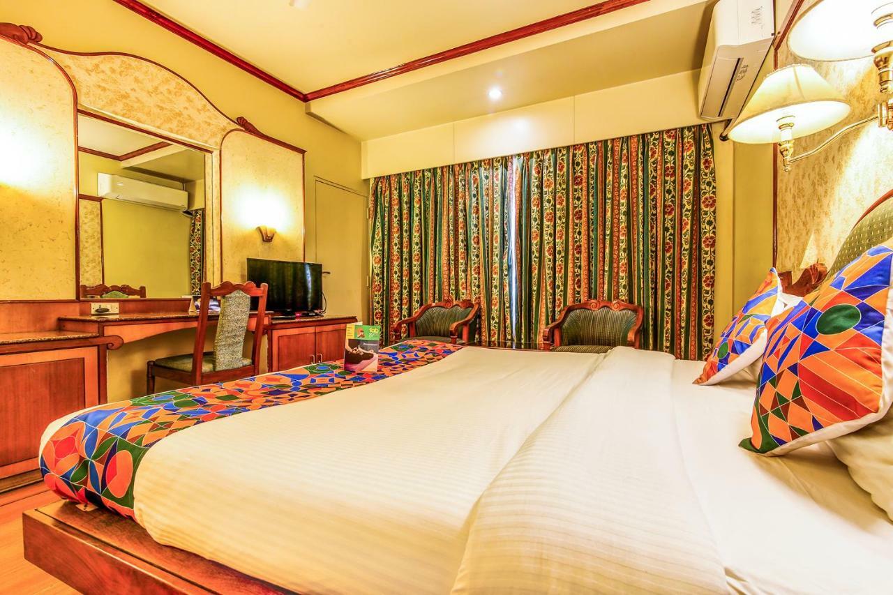 פונה The President Hotel Shivajinagar מראה חיצוני תמונה